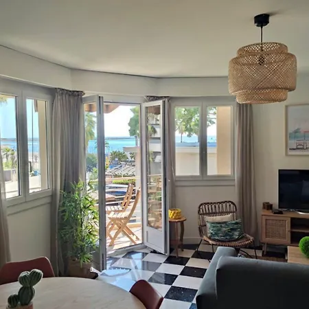 Beautiful Flat With Balcony And Sea View Apartment Saint-Laurent-du-Var Exterior photo
