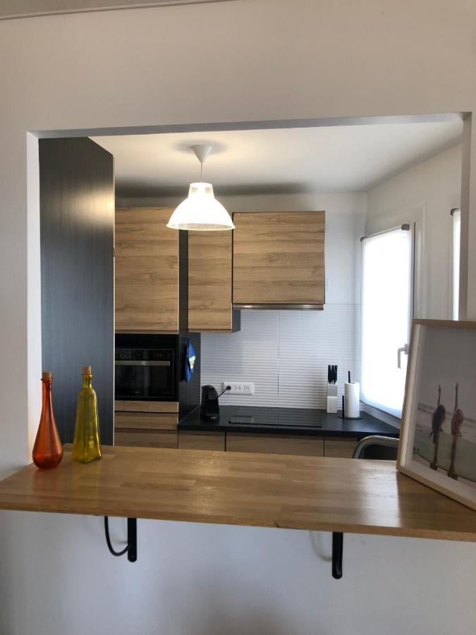 Beautiful Flat With Balcony And Sea View Apartment Saint-Laurent-du-Var