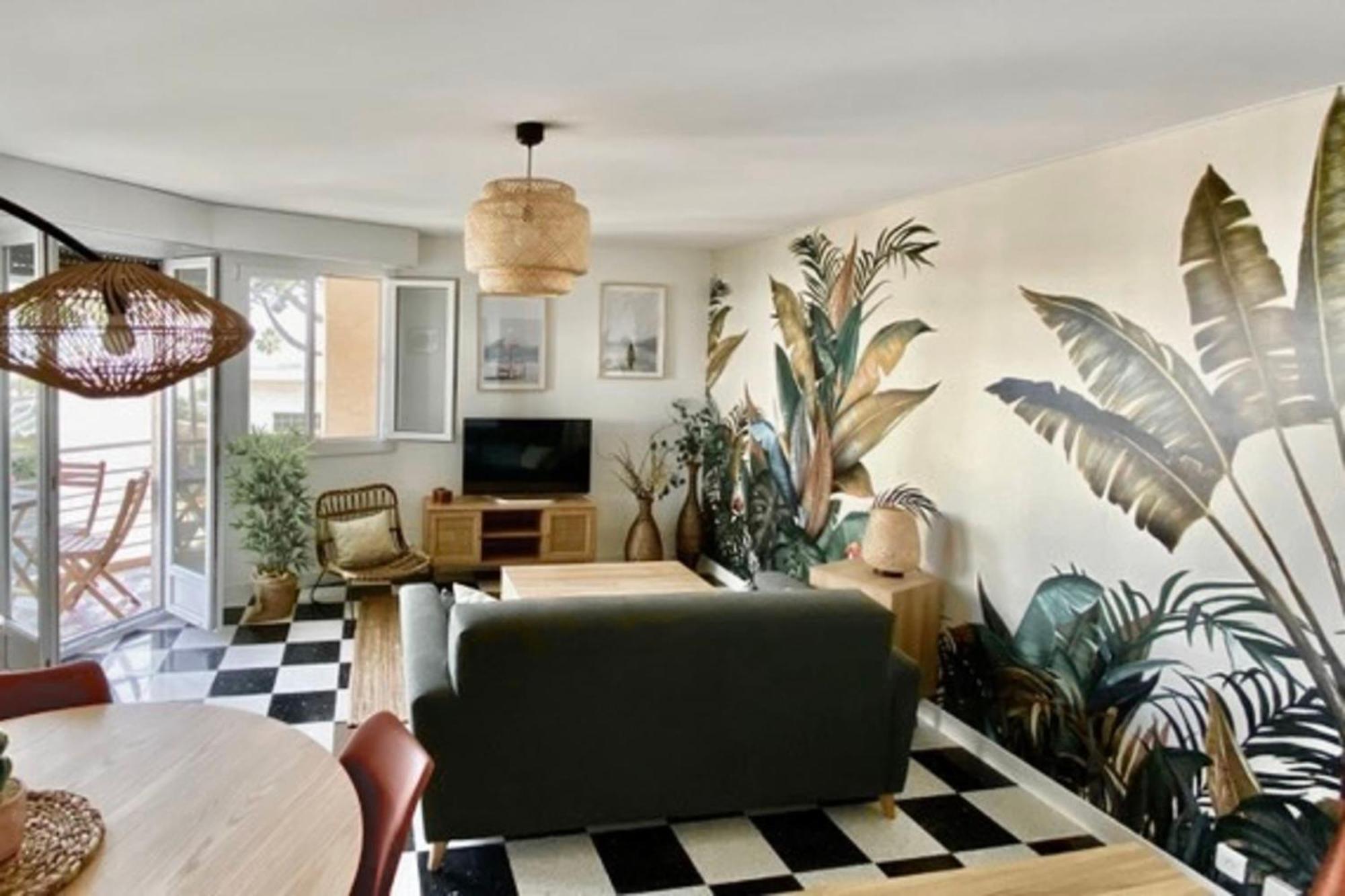 Apartment Beautiful Flat With Balcony And Sea View Saint-Laurent-du-Var